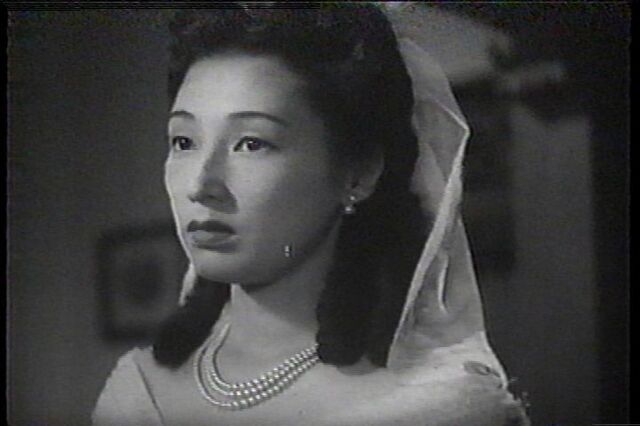 高峰三枝子.jpg